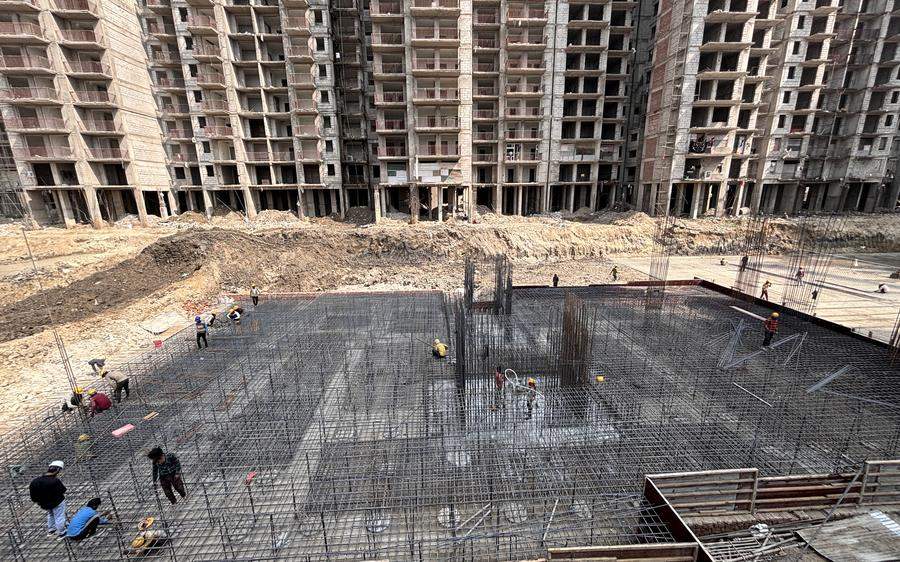 A raft pour under way on a JDCPL site